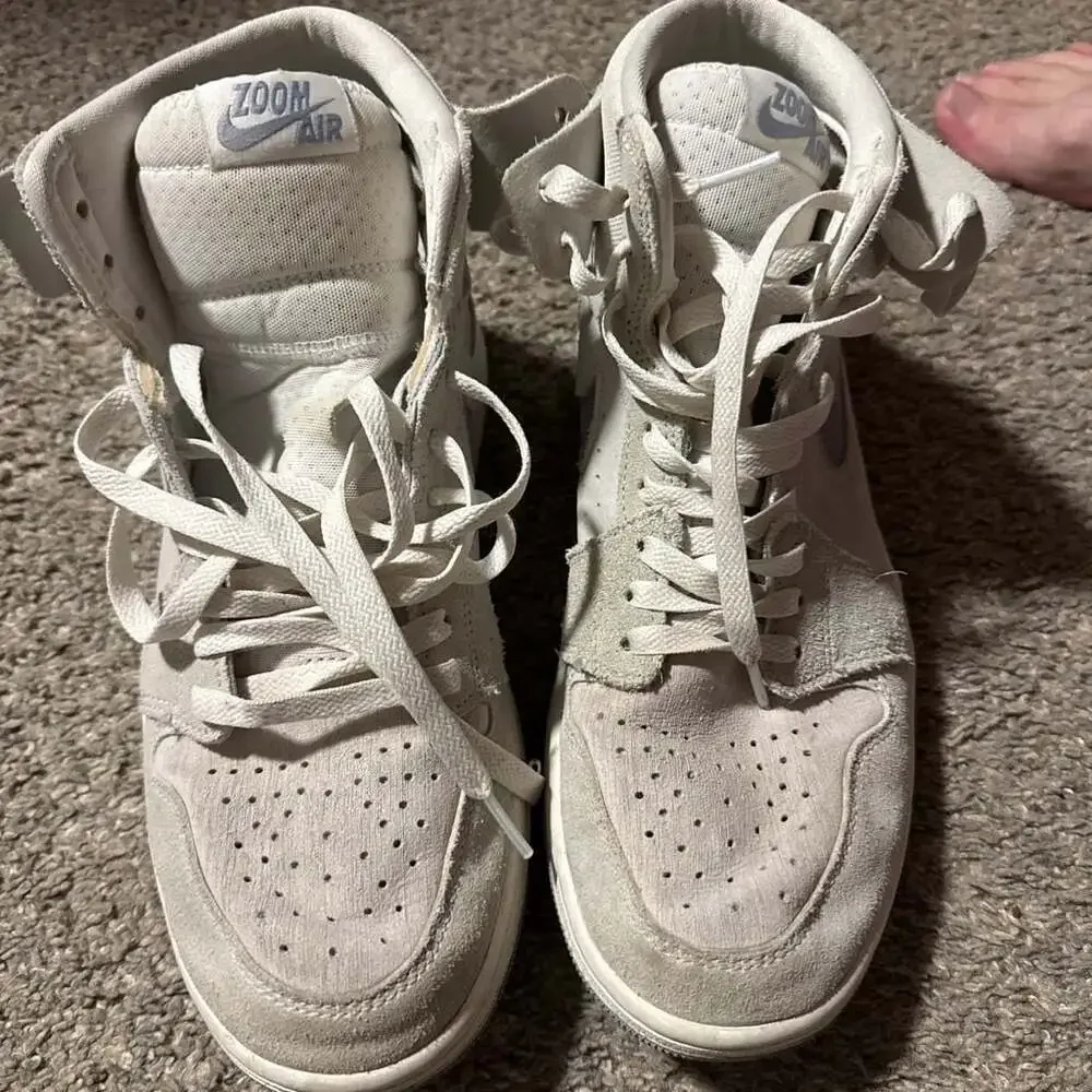 Jordan Air Jordan 1 Zoom CMFT 2 Sneakers - Particle Grey  8.5